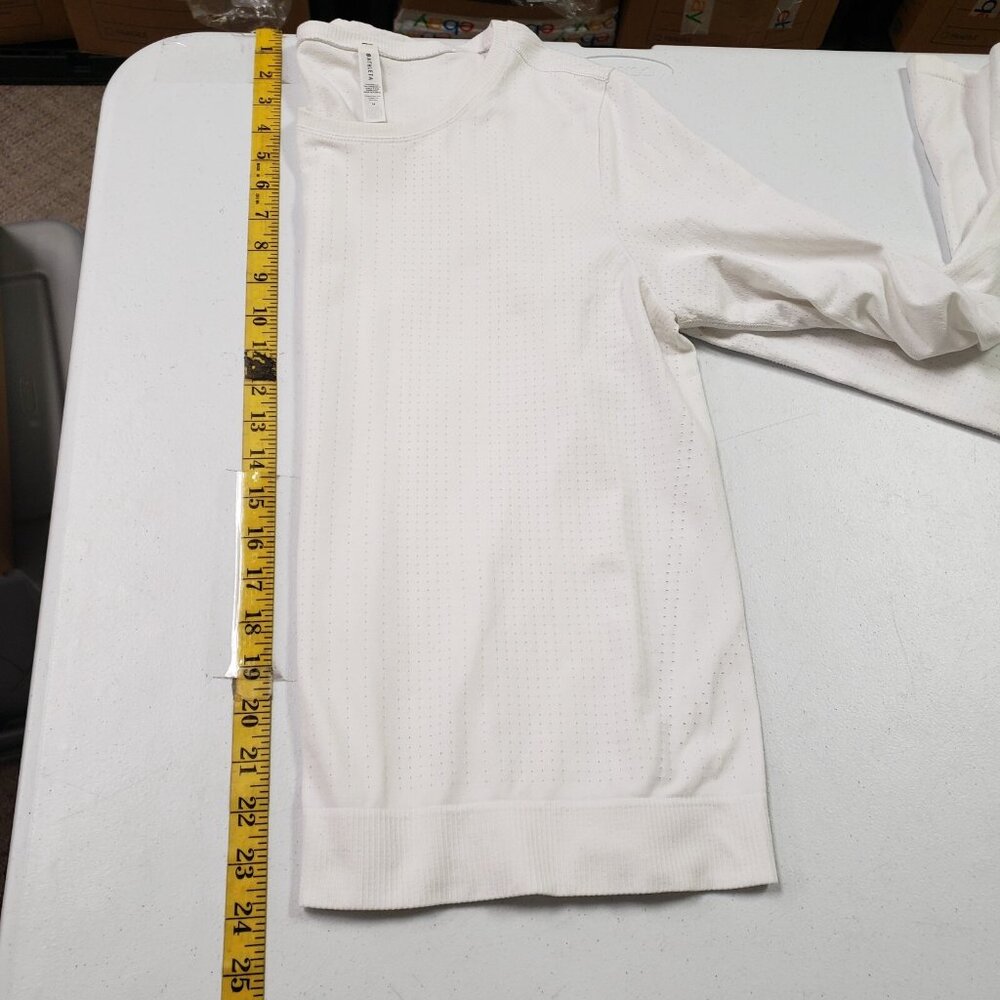Athleta Womens In Motion Top T Shirt Size M Long Sleeve Athletic Workout Gym - Picture 10 of 12